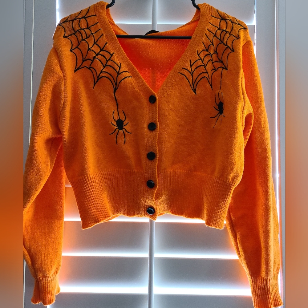 Shein Spiderweb sweater NWOT